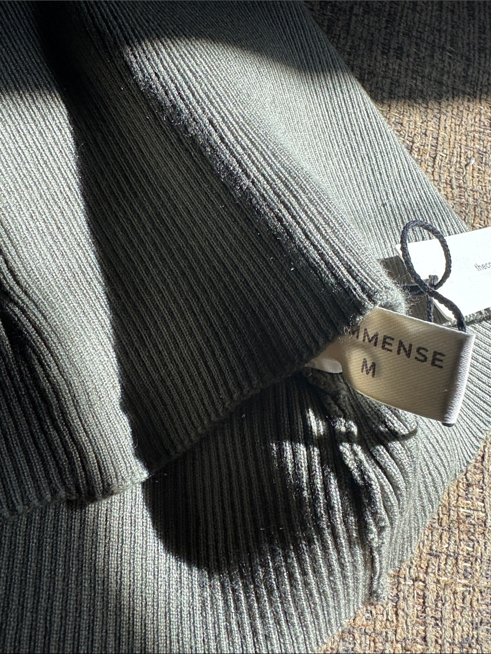 Commense Solid Basic Tank Top - Picture 3 of 4
